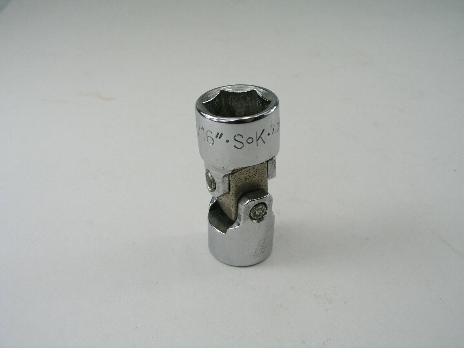 9/16" Flex Socket, 3/8" Drive, SK 40618 Universal Joint 6pt Main Image 9/16" Flex Socket, 3/8" Drive, SK 40618 Universal Joint 6pt - Image 1