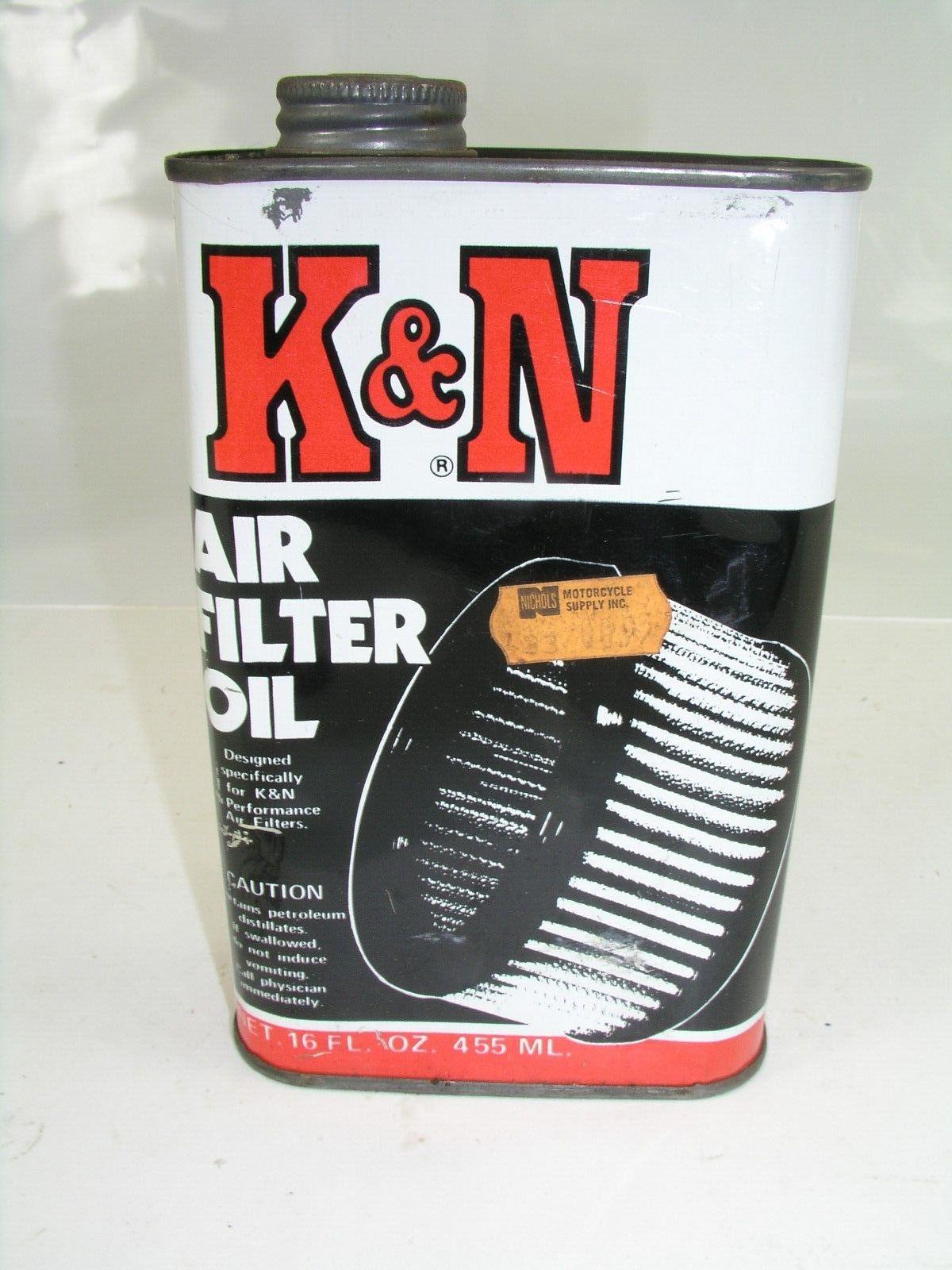 Gauze Fabric Air Filter Oil, K&N 16 FLUID OUNCES Main Image Gauze Fabric Air Filter Oil K&N 16 FLUID OUNCES - Image 1