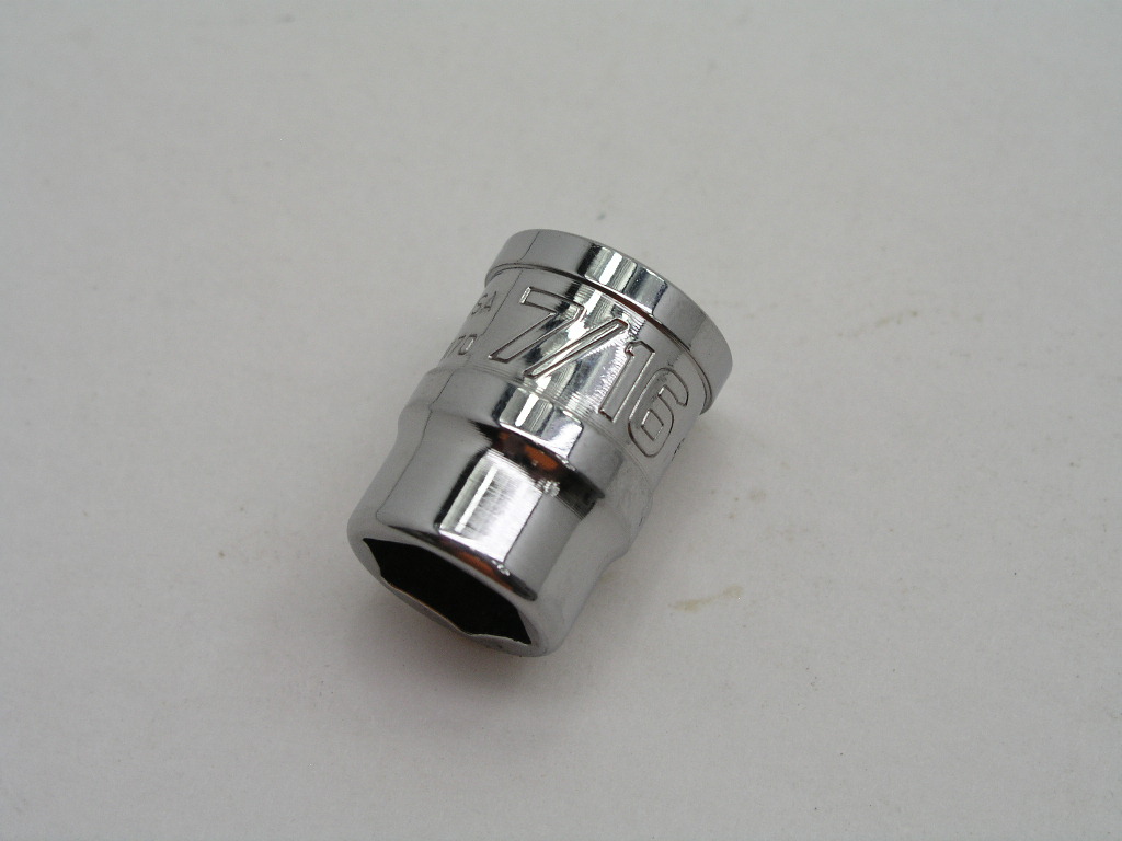 OLYMPUS DIGITAL CAMERA 7/16" 3/8" Drive 6pt Socket, Snap-on YFS141 - Image 1