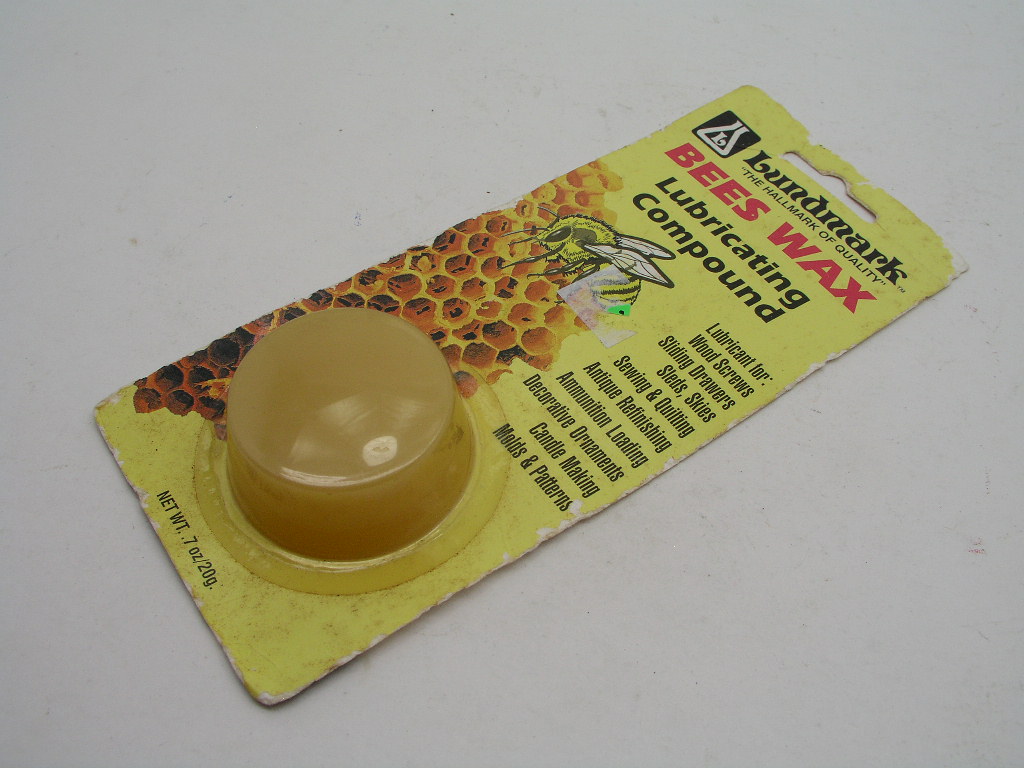 OLYMPUS DIGITAL CAMERA Bee's Wax Lubricant, Lundmark - Image 1