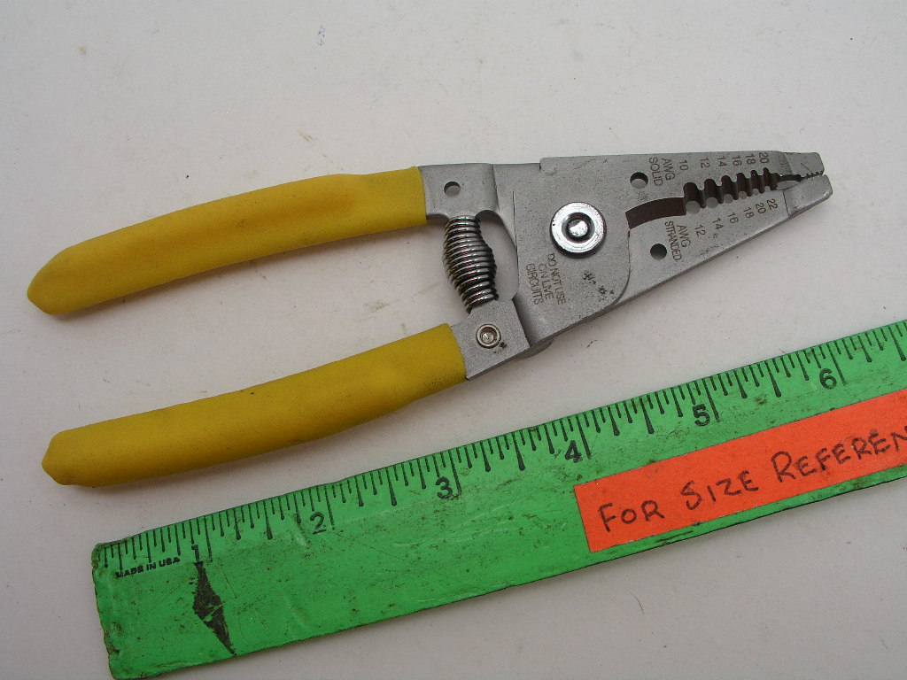 OLYMPUS DIGITAL CAMERA Wire Stripper Pliers, Stainless Steel, Ideal 45-220 - Image 1