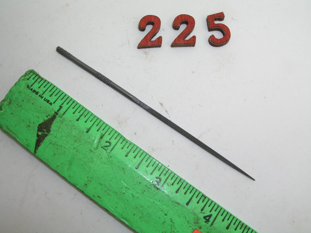 OLYMPUS DIGITAL CAMERA Square Taper Needle File Cut #4 Nicholson USA, lot 225 - Image 1