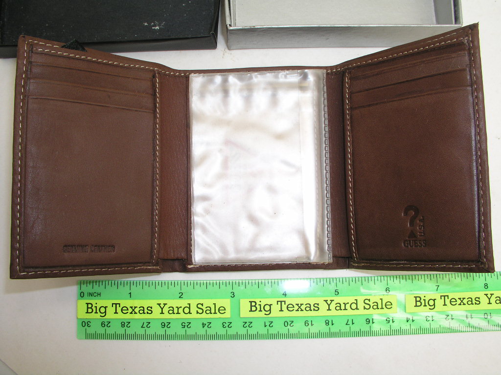 OLYMPUS DIGITAL CAMERA Guess Genuine Leather Tri-Fold Wallet - Image 1