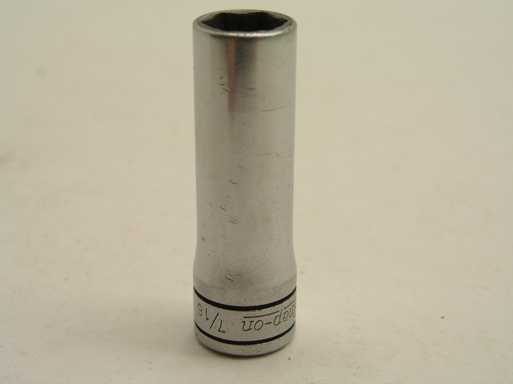 OLYMPUS DIGITAL CAMERA 7/16" 3/8" Drive 6pt Deep Socket Snap On SFS141 - Image 1